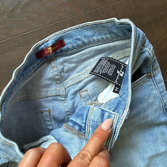 7 For All Mankind Light Blue Distressed Jeans Size 24 - Picture 4 of 6